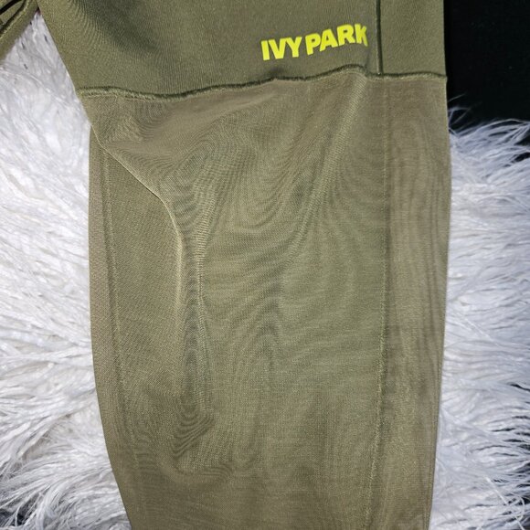 Peloton Adidas Ivy Park Collaboration Women's Green Leggings - Picture 4 of 6